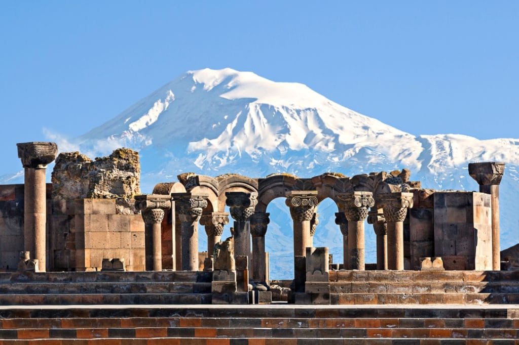 4 Rovine della cattedrale di Zvartnots UNESCO