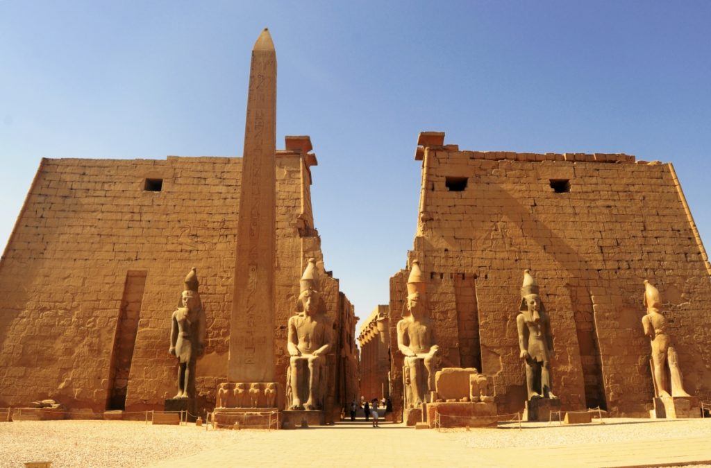 8 Eingang zum Luxor-Tempel Unesco