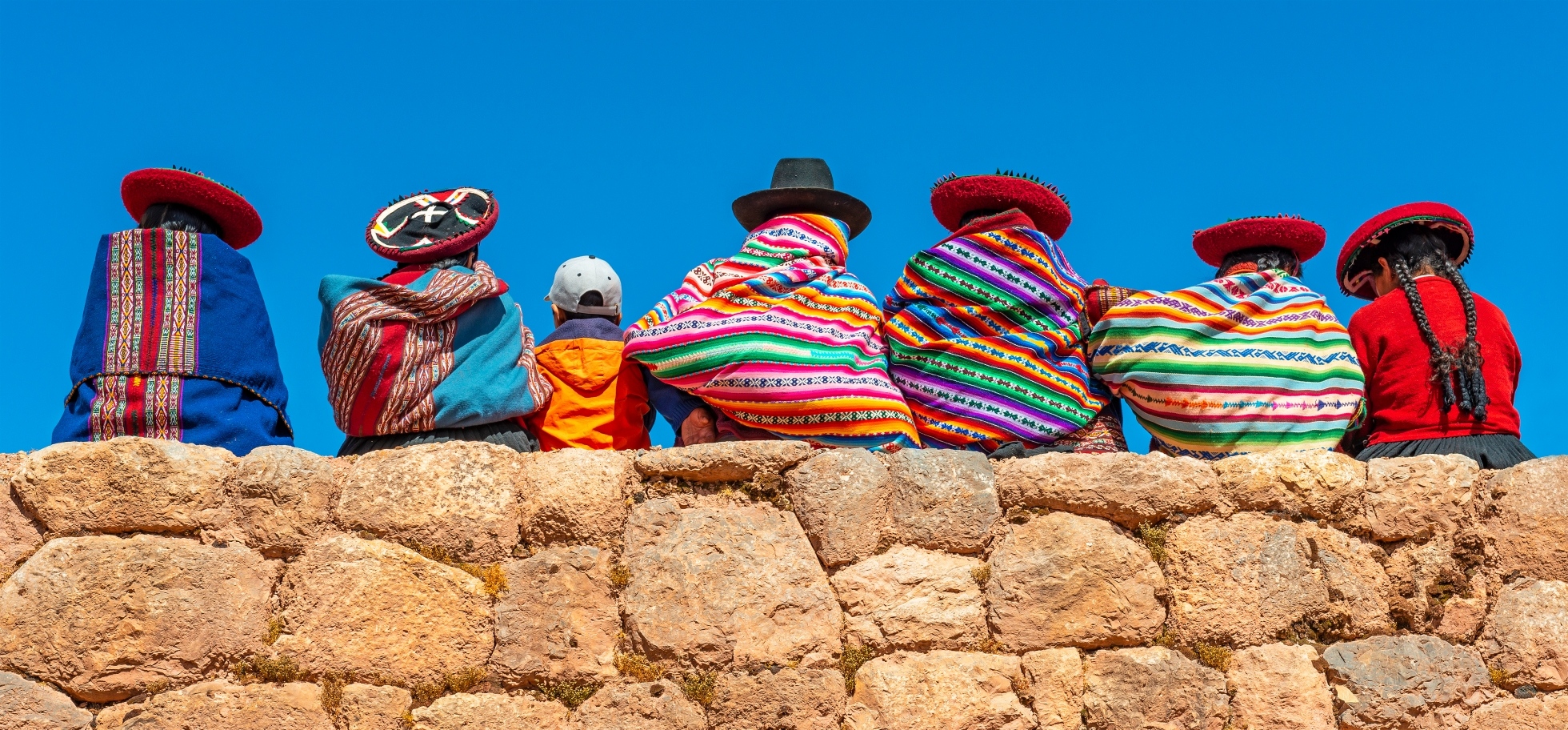 Perou Pano CUZ Humain Femmes Quechuas Mur inca Vetement traditionnel S1465870265